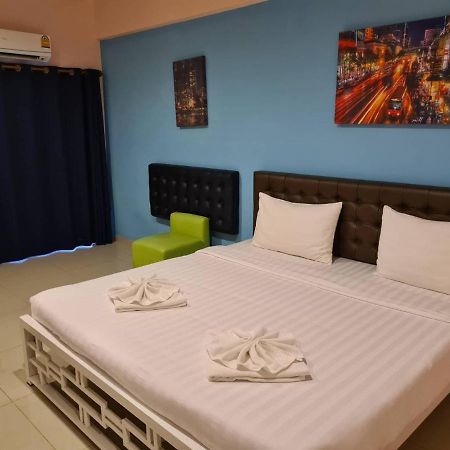 2Bedtel Hotell Bangkok Exteriör bild