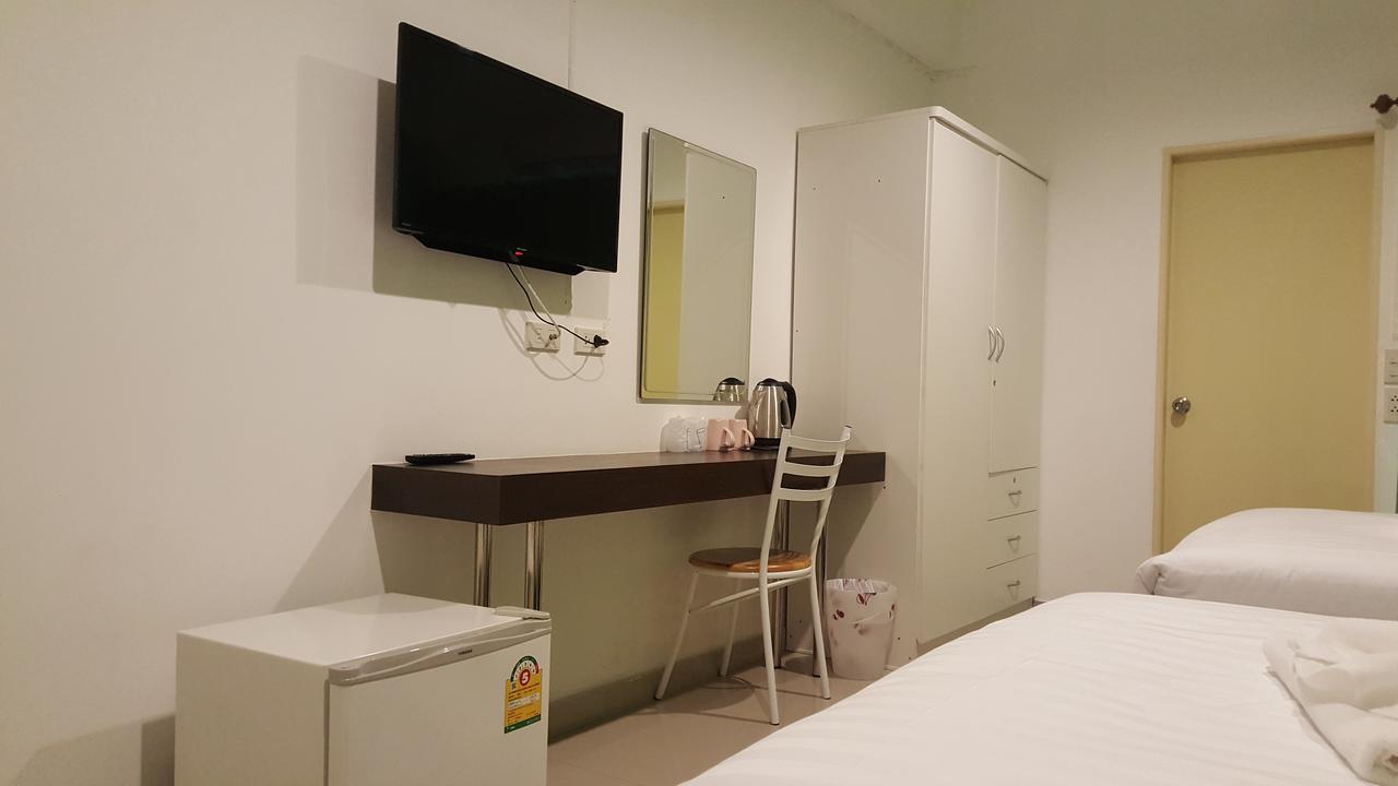 2Bedtel Hotell Bangkok Exteriör bild